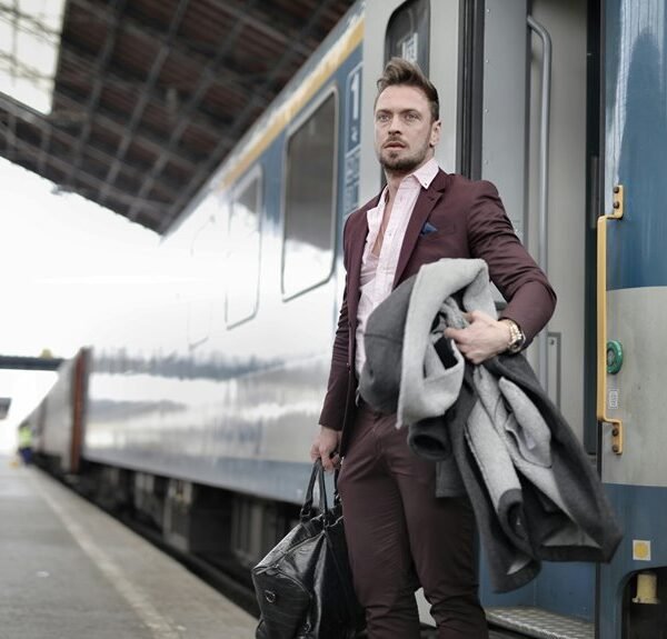 Innovative Online Hub 900470410 Web Suite